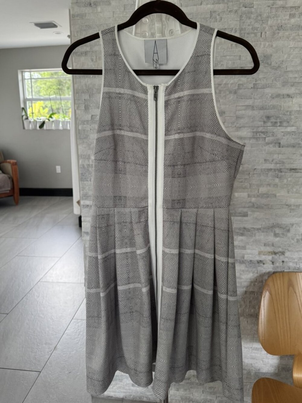 A New York: Black, Gray & White Grid Fit & Flare Dress Size S Front Zip Pleated